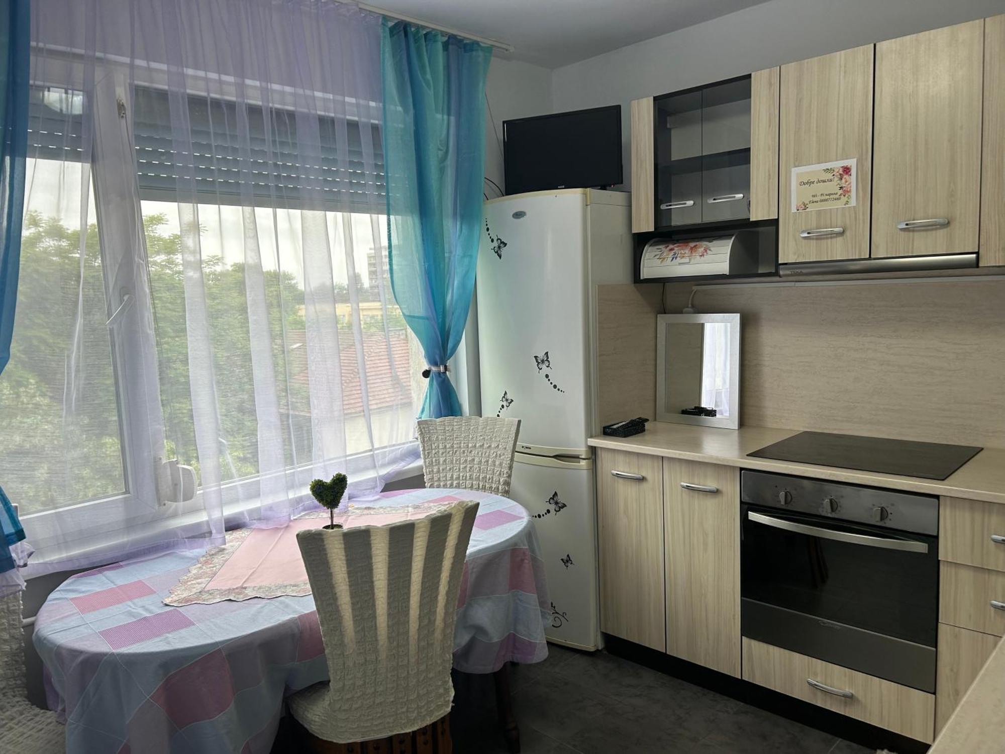 Appartamento Apartamenti Uut Plovdiv Esterno foto